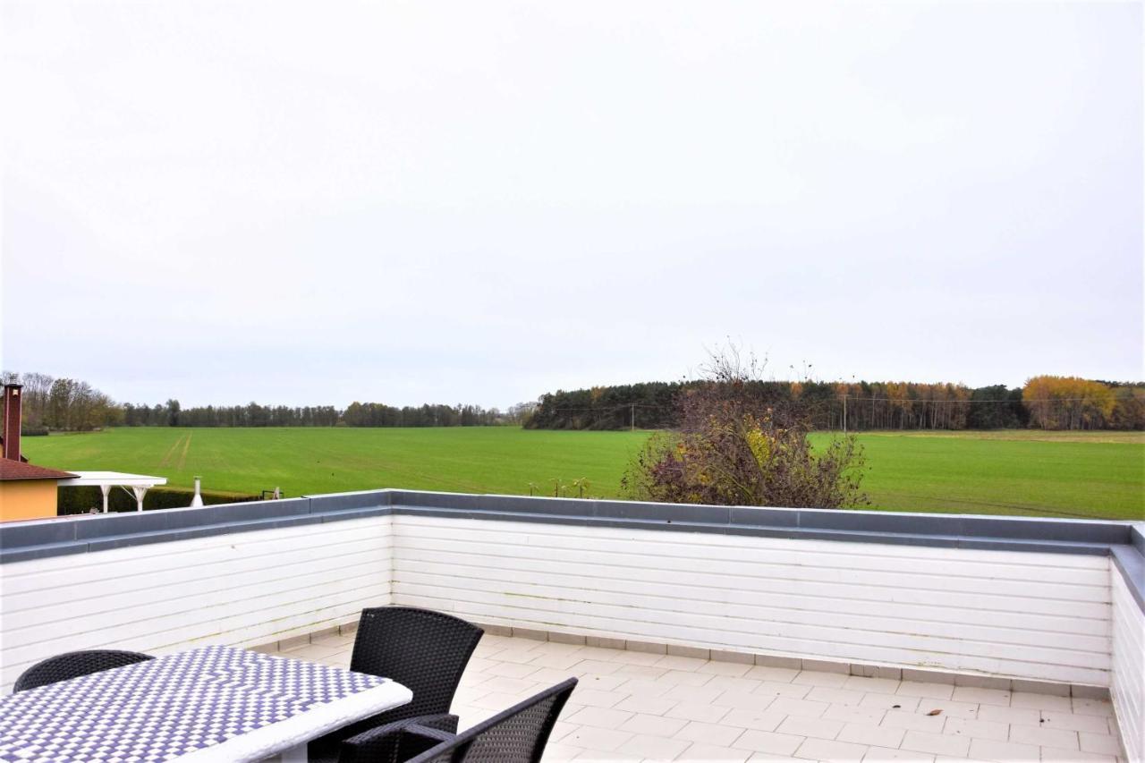 Ferienhaus Bannemin Apartamento Exterior foto